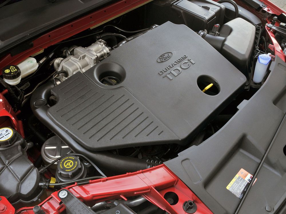 Ford Mondeo хетчбэк — дизельный мотор Duratorq, фото
