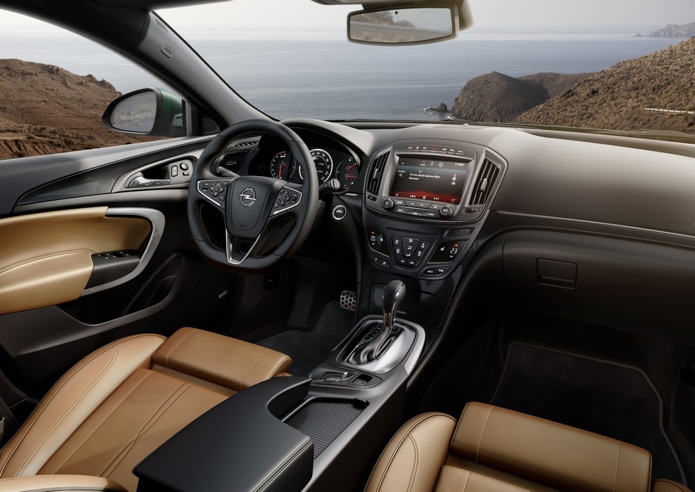 Opel Insignia 2014 — интерьер, фото