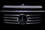Mercedes-Benz дразнит обновленными G500 и AMG G63