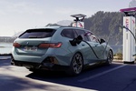 BMW достигла своей цели на 2023 год: доля электромобилей составила 15 процентов